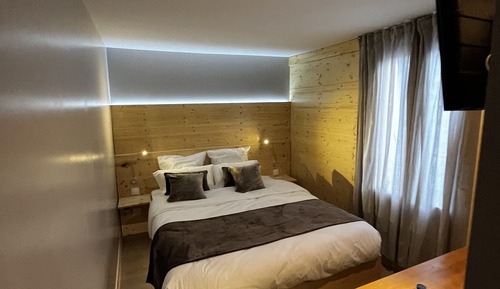 CALVADOS - 403 - 9wagram