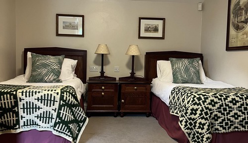 Twin Room, Ensuite, Courtyard View (Twin)