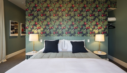 Room 2 Superking Ensuite, Accessible