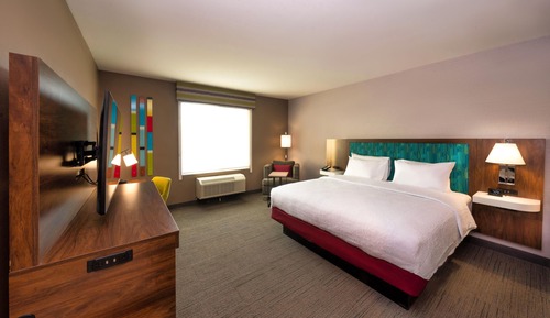 Room, 1 King Bed, Accessible (Hearing)