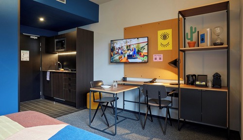 Executive Studio