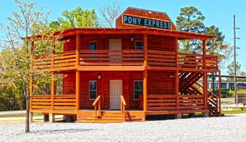 Panoramic Cabin