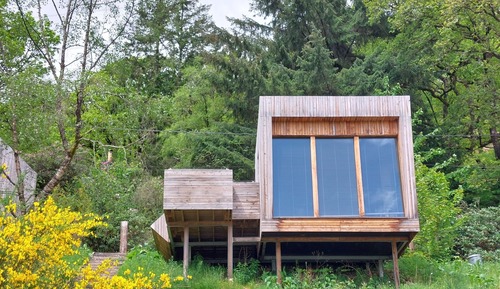 Cabin (Osprey's Lookout)