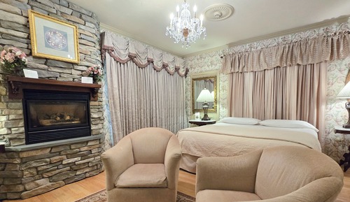 Valentine Suite