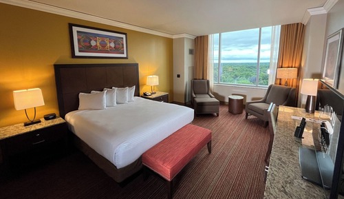 Standard Room, 1 King Bed