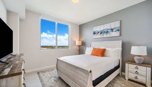 1 Bedroom with Balcony