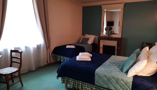 Comfort Triple Room