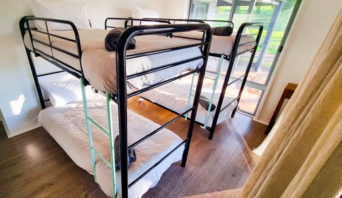 Comfort House, Multiple Beds, 2 Bathrooms, Mountainside