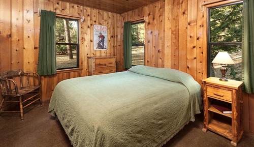 Rustic 1 Bedroom