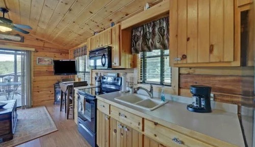 Cabin 26, Sunset View, Queen