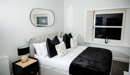 House, Private Bathroom, Garden View