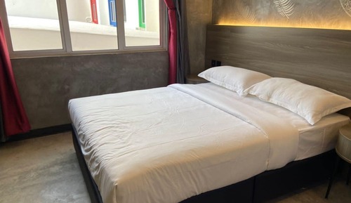 Deluxe Double Room, 1 Queen Bed, City View