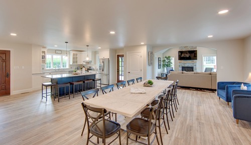 House (4 Bedrooms)