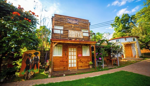 Gallery Cabin