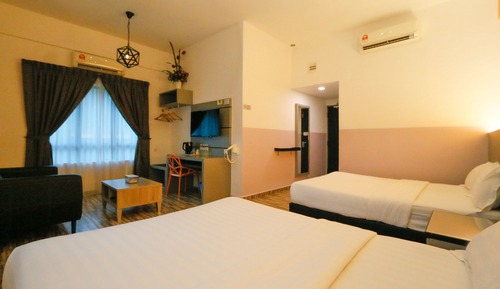 Superior Quadruple Room