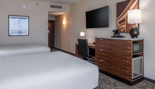 Room, 2 Queen Beds, Hearing Accessible (Hearing Accessible)