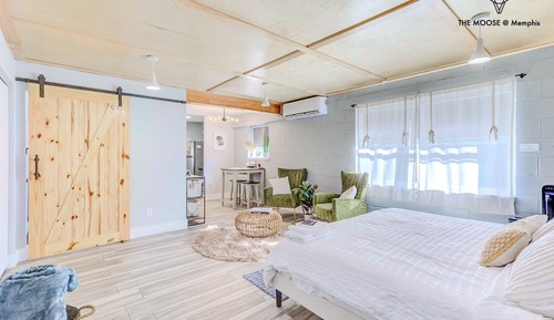 Executive Studio Suite, 1 King Bed, Non Smoking, Ground Floor