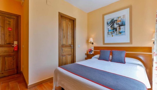Basic Double Room