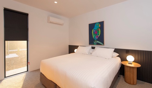 Deluxe 2 Bedroom Apartment