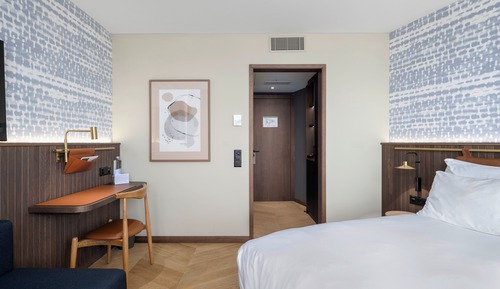 Comfort Double Room City View