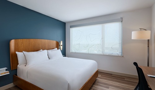 Standard Room, 1 King Bed