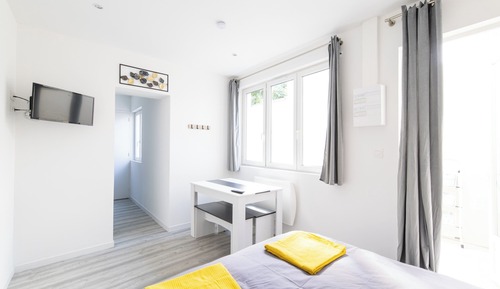 Studio, 1 Bedroom (Appartement 2A)