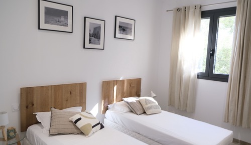 Comfort Studio Suite, 2 Bedrooms, Private Pool, Sea View