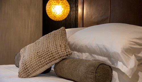 Panoramic Apartment, Balcony, Valley View