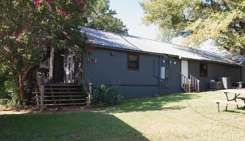 Lodge, Near Lake Texoma, Two Bedroom, Full Kitchen, Near Lake Access, Not Lake View - No Pets