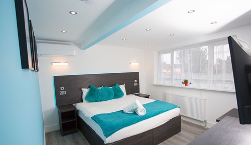 Executive Studio Suite