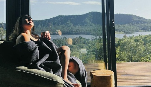 Flintoff, Two Bedroom, Off-Grid WanderPod