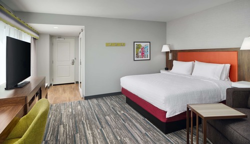 Room, 1 King Bed, Corner