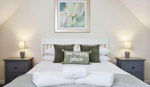 Superior Suite, Private Bathroom, Garden View