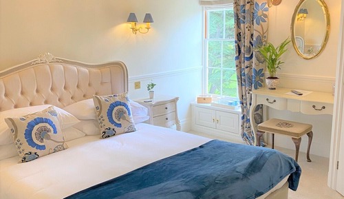 Deluxe Double Room Garden view