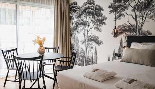 Family Suite (with bath)