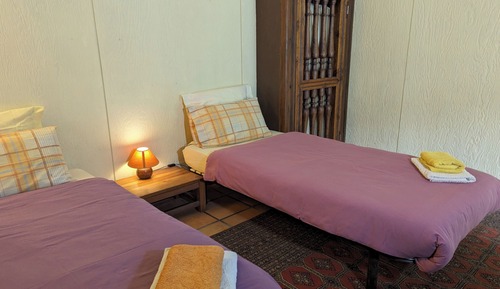 Basic Twin Room, 2 Twin Beds, Non Smoking, Pool View