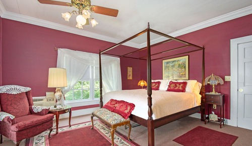Mountain View Room