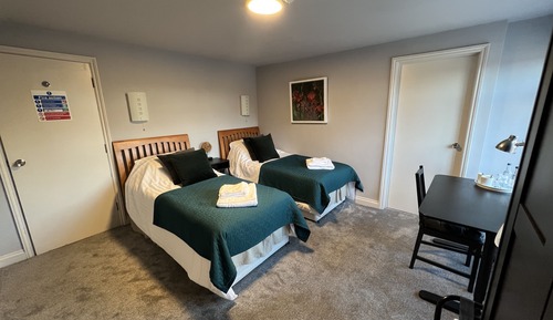 Deluxe Double or Twin Room