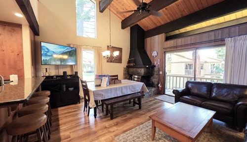 Condo, 4 Bedrooms