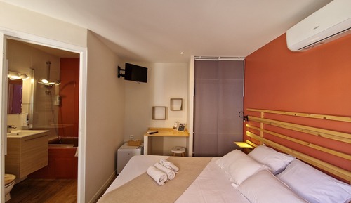 Standard Room (1)