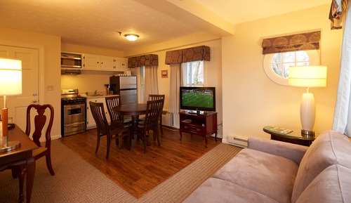 Barbara Dean 1st Floor King Apartment