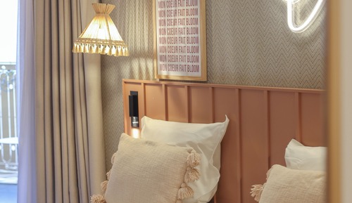 Standard Room, 2 Twin Beds, Balcony (Classic Twin Room with balcony)