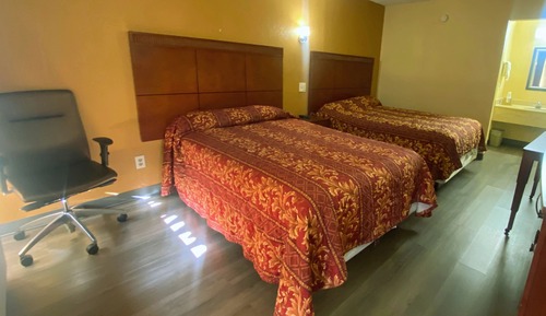 Basic Double Room, 2 Double Beds, Smoking