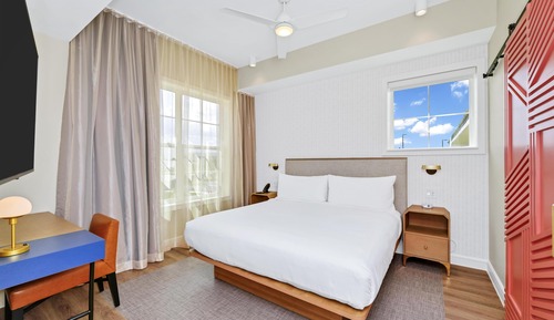 Suite, 1 King Bed