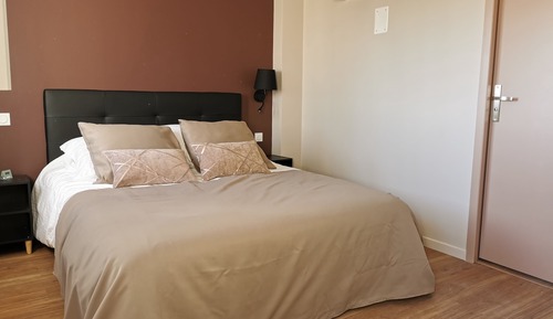 Family Apartment with Terrace