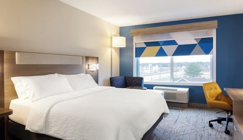Standard Room, 1 King Bed, Accessible, Non Smoking (Communications)