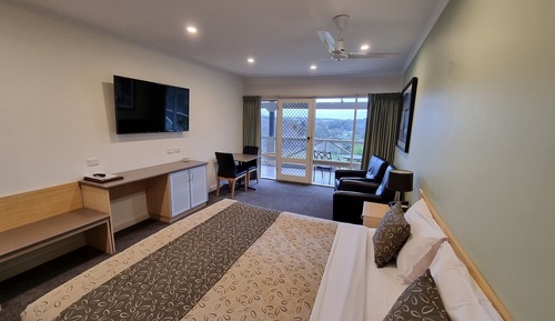 Executive King Suite