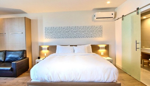 Executive Suite
