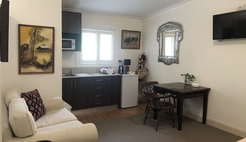 Suite 12 - Self Contained