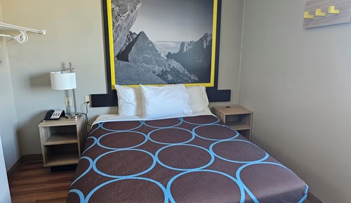 Room, 1 Queen Bed, Non Smoking